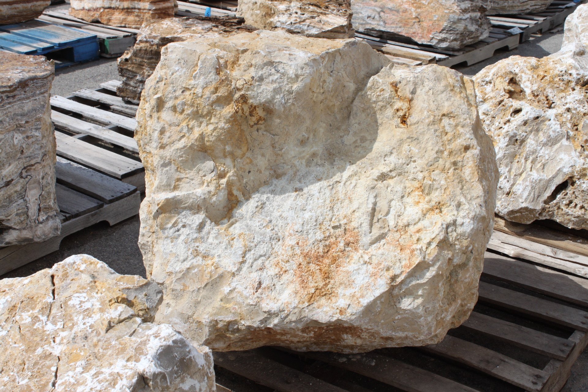 Landscape Boulders and Cobblestone in San Antonio,TX Keller Material