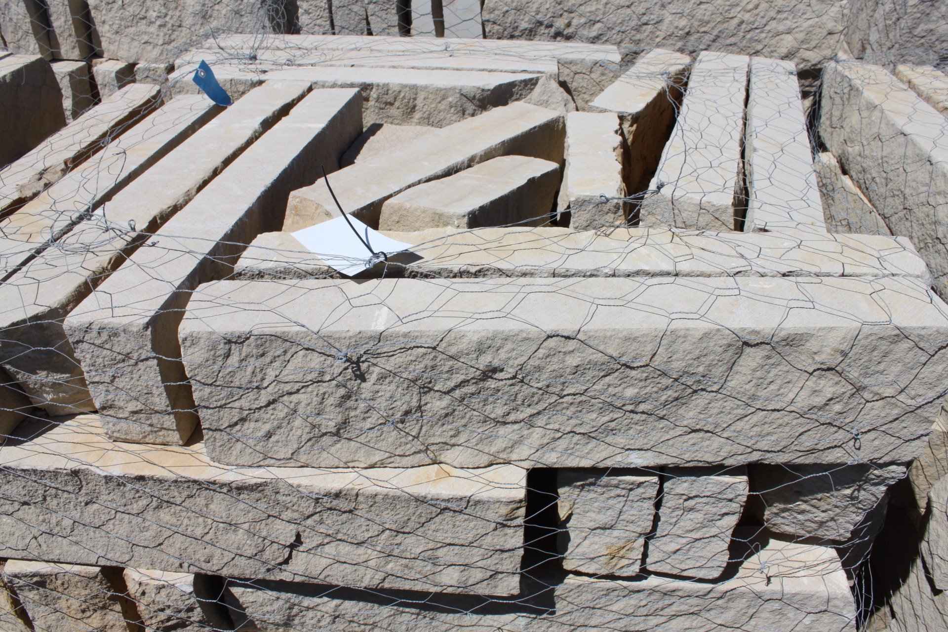 Grey Lueders Stone _ Gray Lueder Slabs – OZIEH