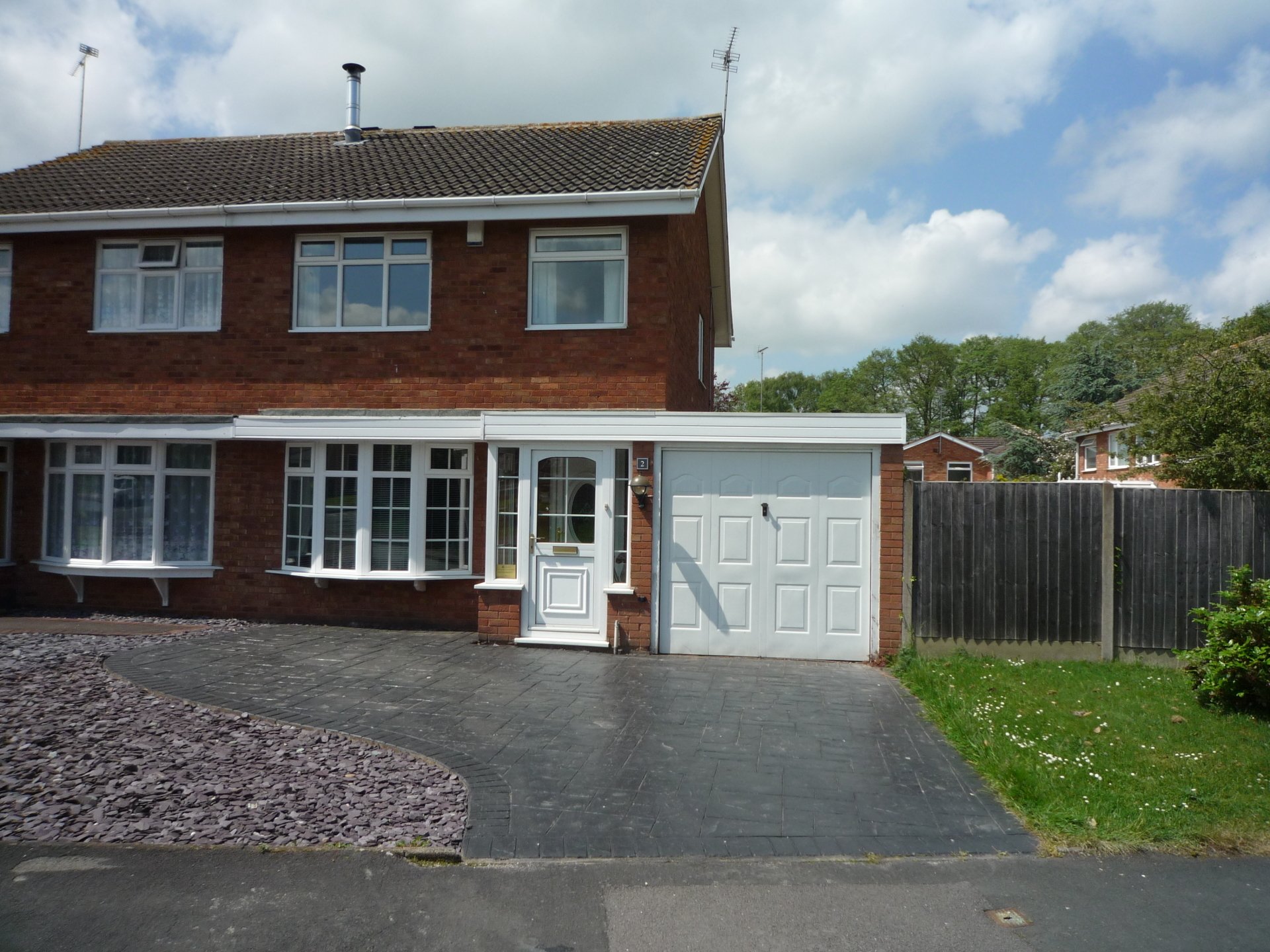 We can help you find properties to rent in Staffordshire