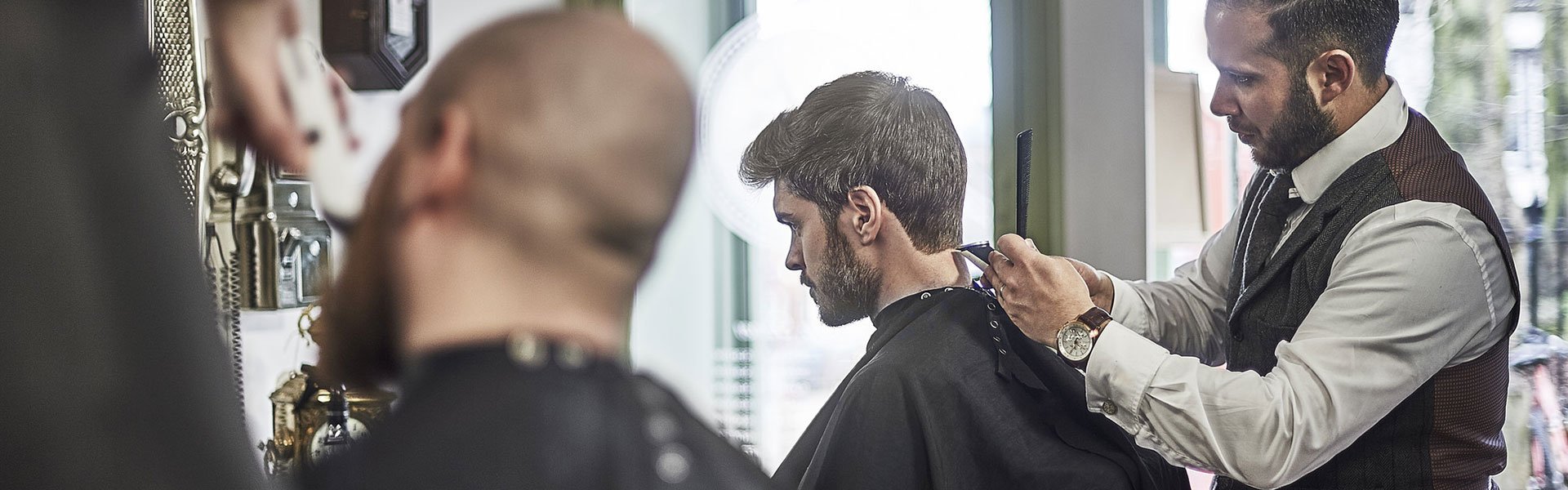 Men’s hairdressing Innovation Unisex Hair & Beauty