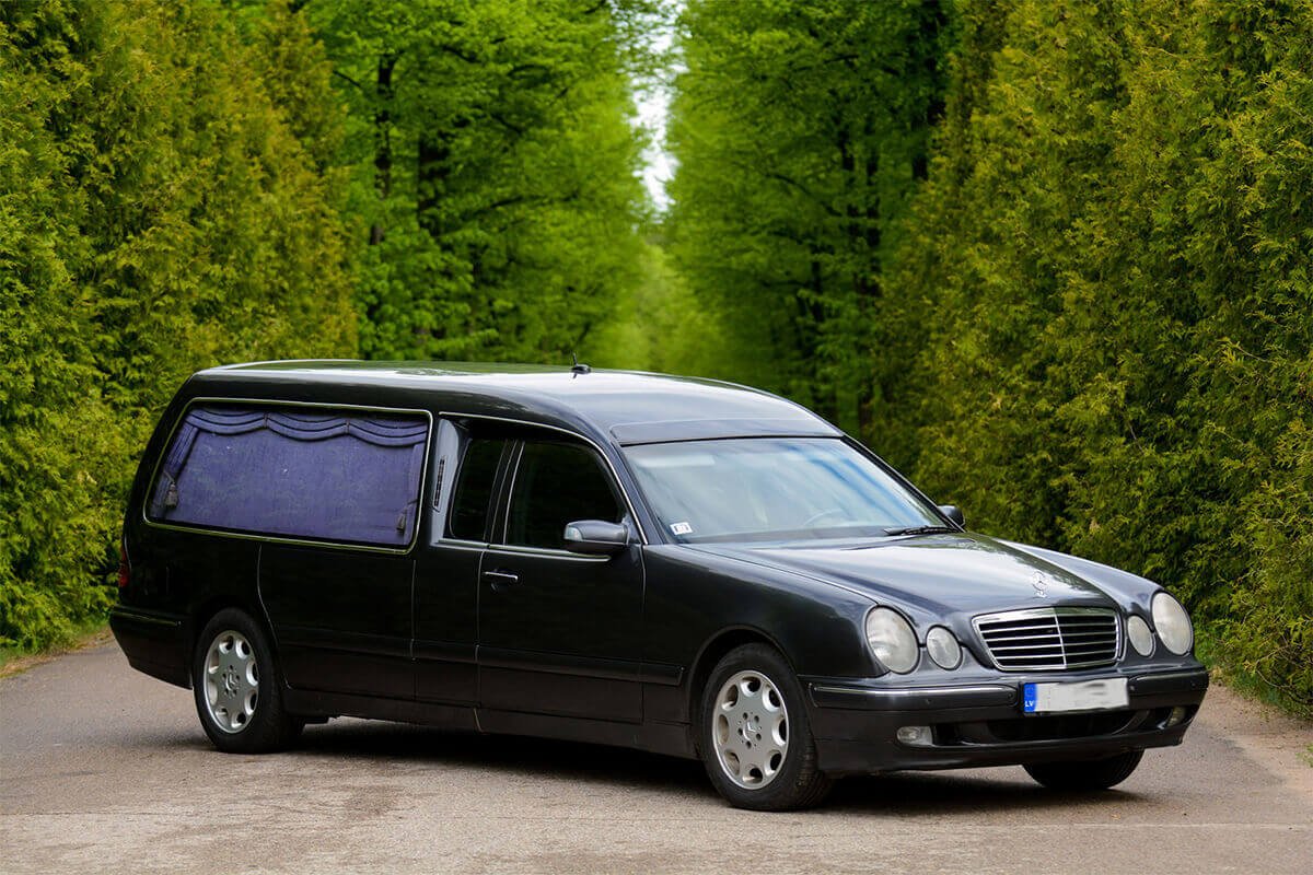 Похоронные услуги| Похоронное бюро Приекуле