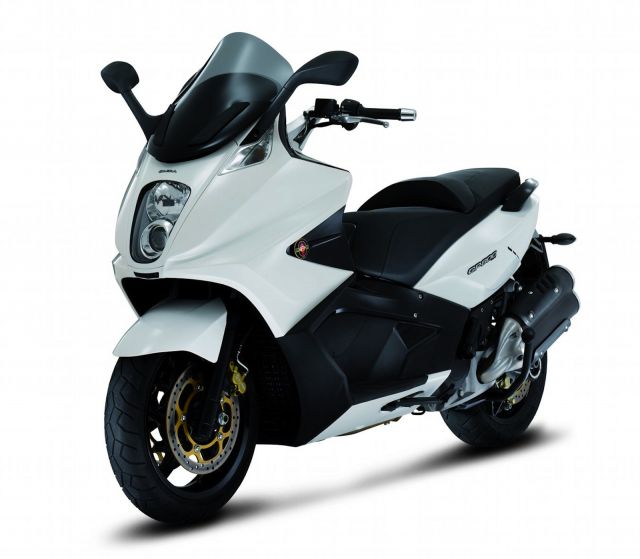 Scooter hire Salerno Noleggiami