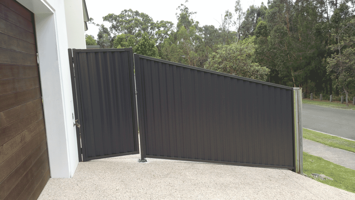 GC Fencing Gold Coast Colorbond Fences Timber Fences