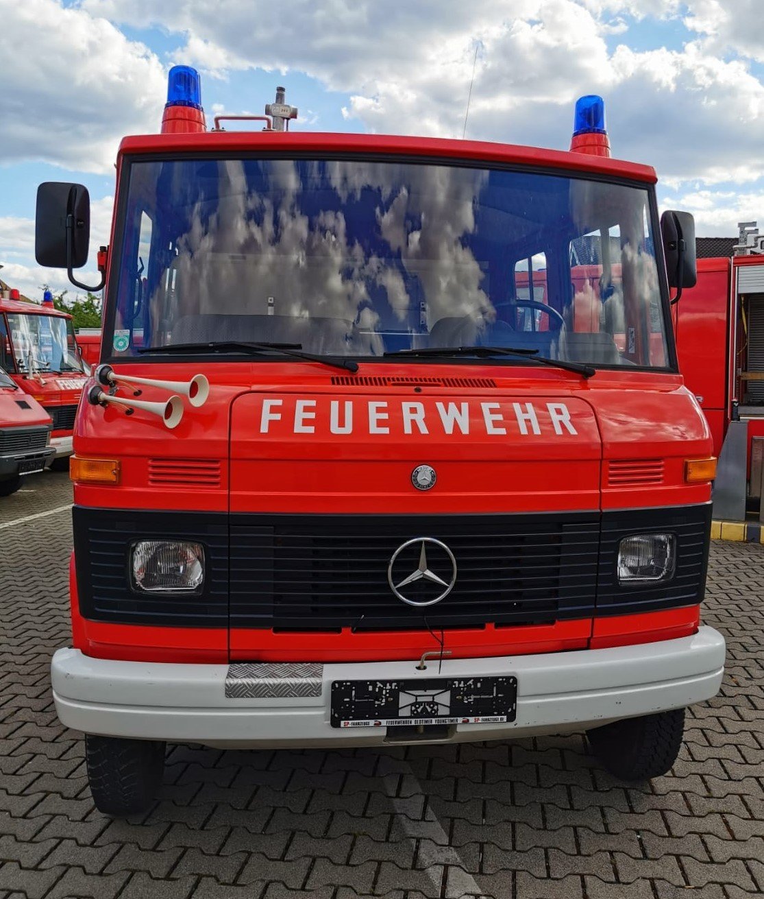 Sp Fahrzeuge Mercedes Benz