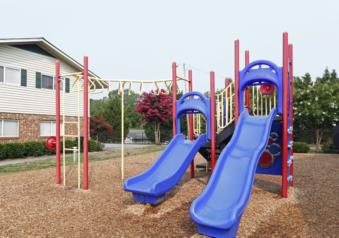 Home Rolling Hills Apartments Durham, North Carolina