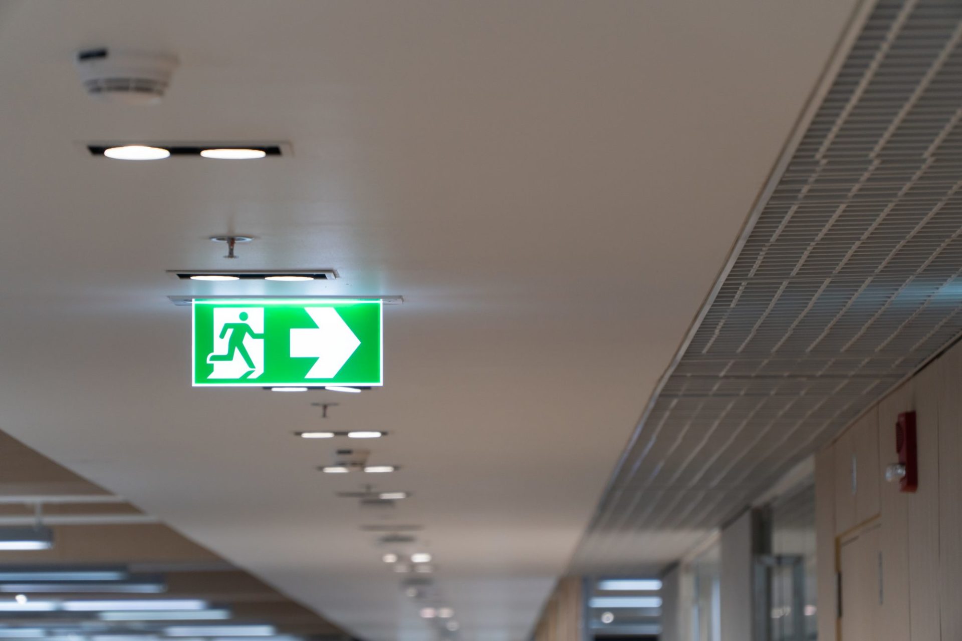 Mymesh Smart Emergency Lighting Secure, Scalable, Robust, Adaptive