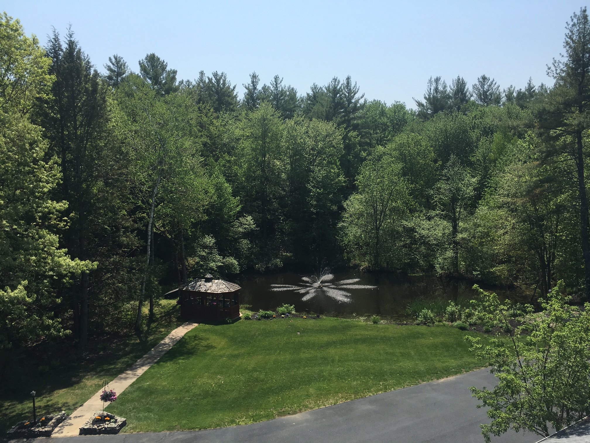 Fox Den Retirement Community Assisted Living in Sandown, NH