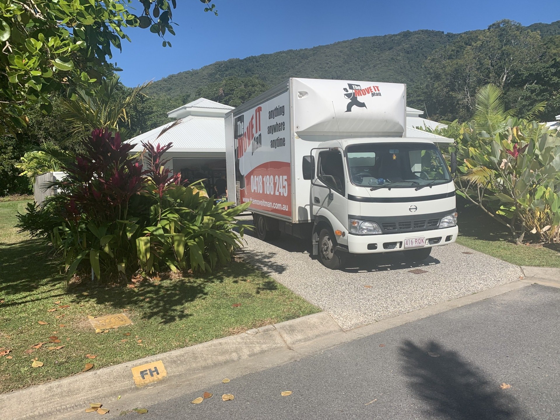 Removals Services In Cairns The Move It Man