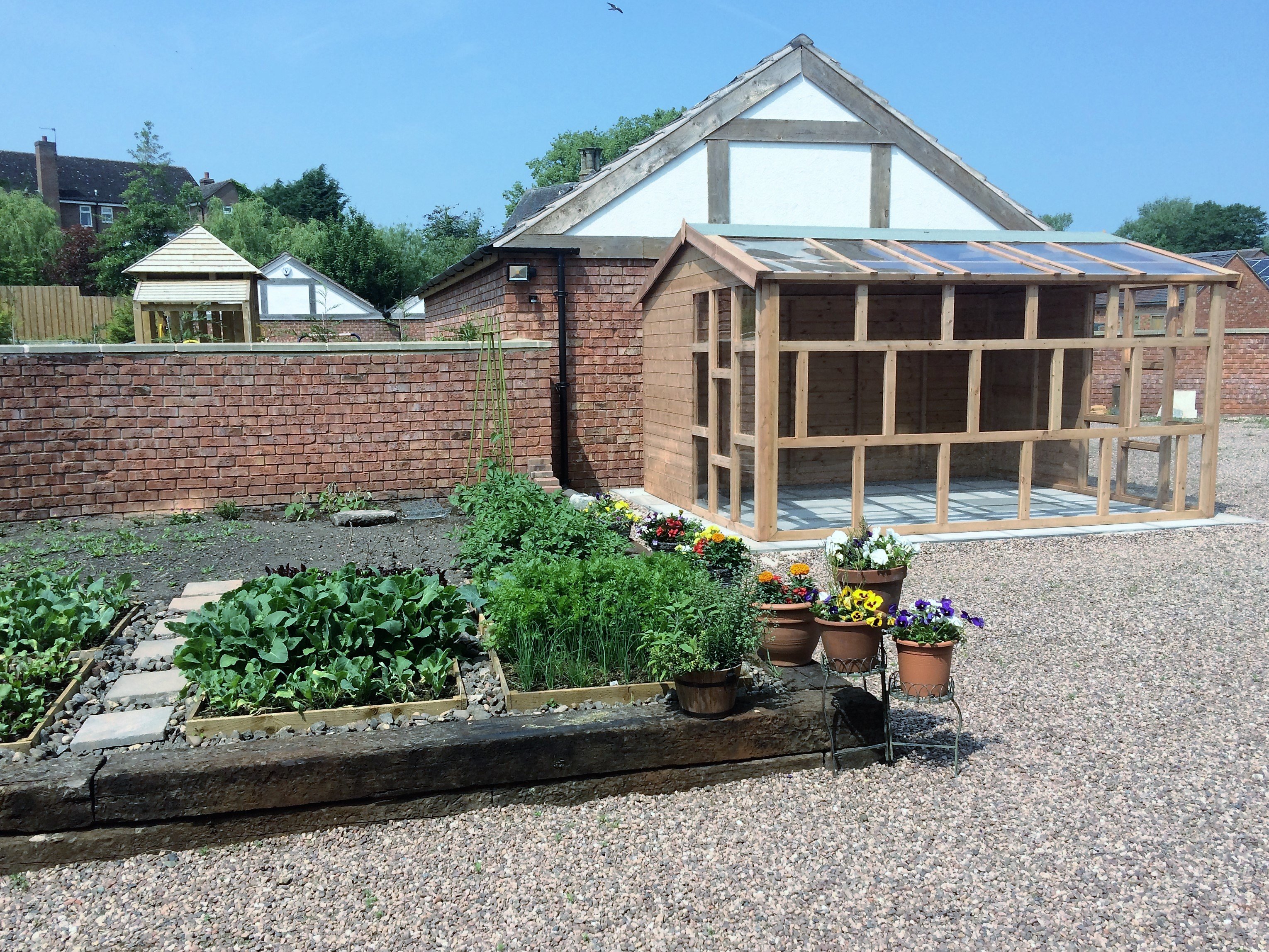Bespoke Sheds & Garden Buildings From Sheds Now in Telford