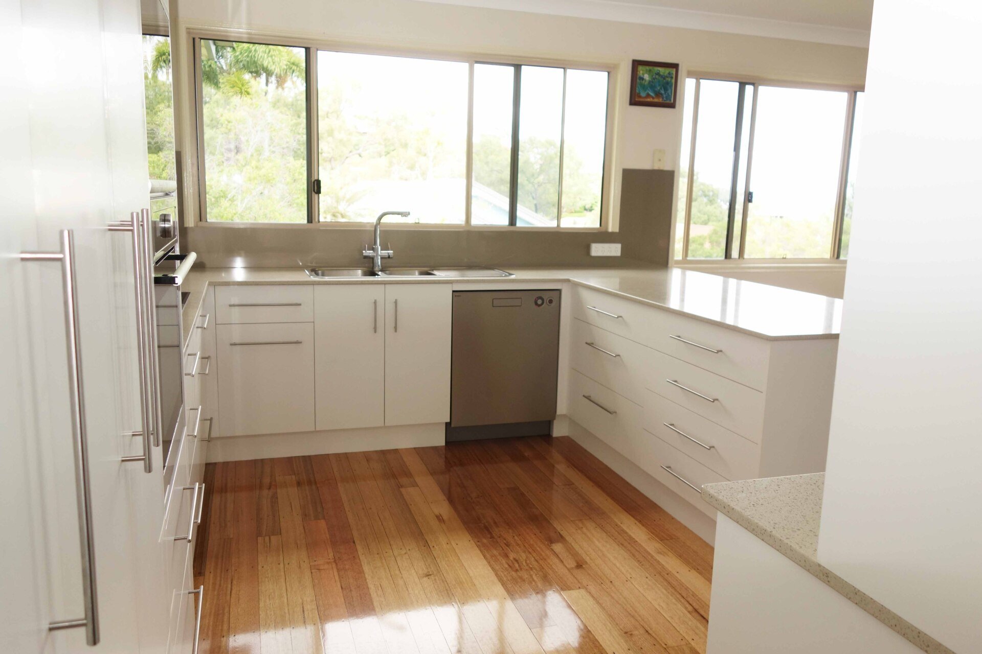 Kitchens Rockhampton Olive & White