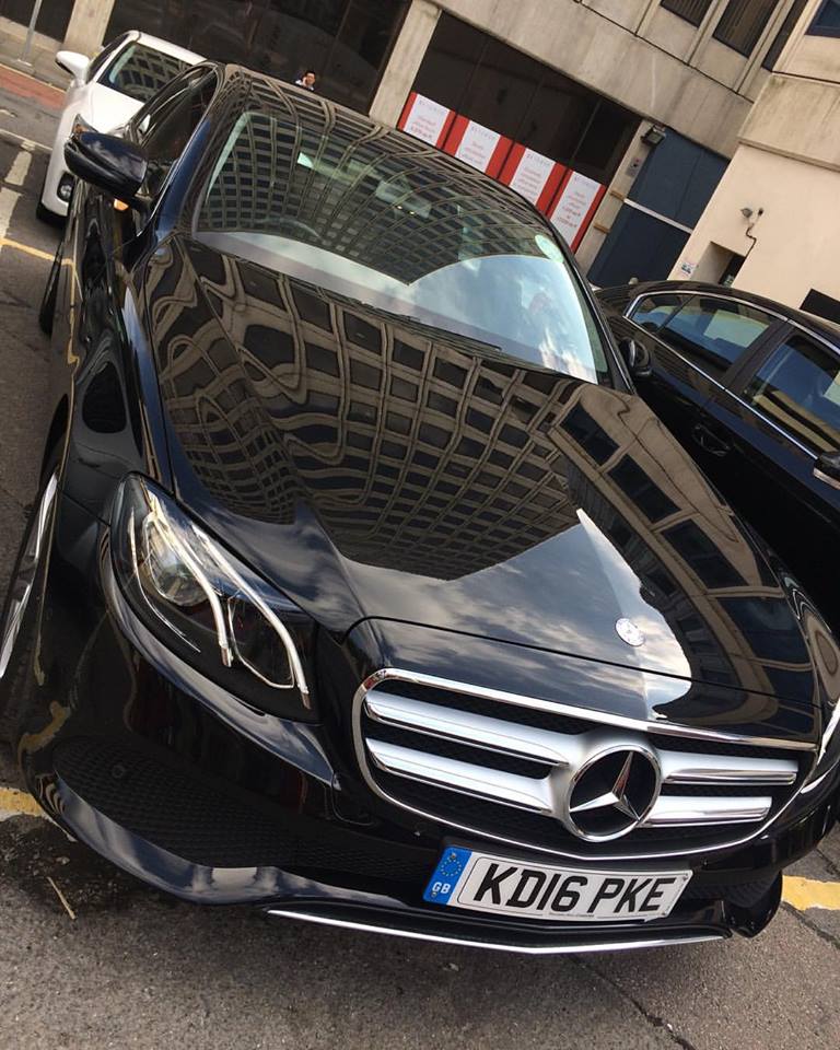 A1 Cars London New Malden Minicab & Taxi Book Online Call