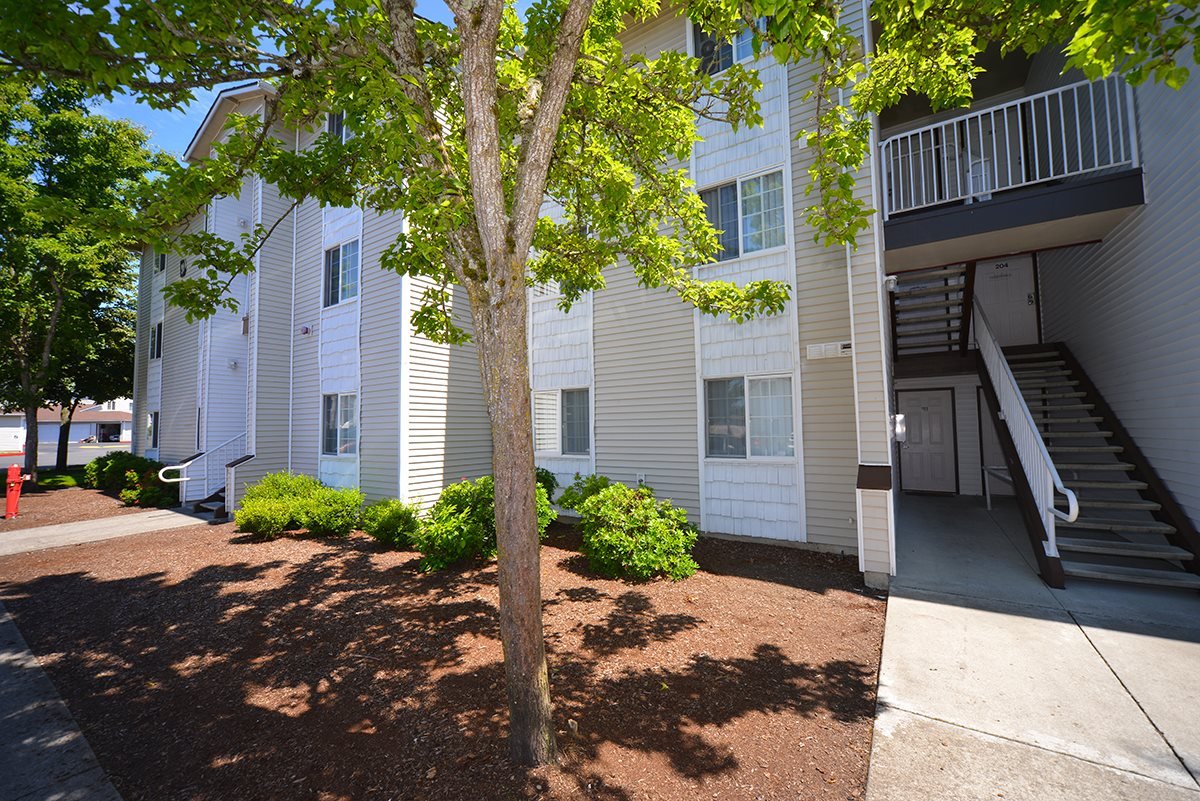 Affordable Apartments WA Summit Apartments