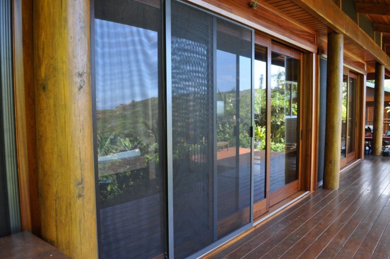 Hawaiian Door & Window Screens LLC Window screen replacement Maui, HI